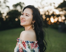Đón Tết với giọng ca Opera 8x Phạm Thùy Dung
