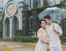 Duy Mạnh hát Điều ước giản đơn cực chất tặng Quỳnh Anh trong đám cưới