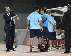 5 điểm nhấn vòng 2 V-League