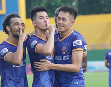 Bàn thắng và Highlights Quảng Nam 1- 2 Bình Dương: Tiến Linh tiếp tục tỏa sáng