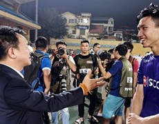 Văn Hậu trở lại vạch xuất phát