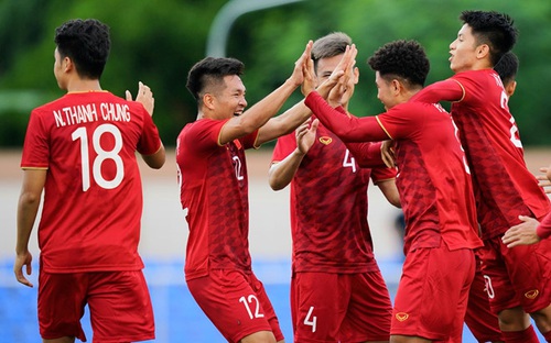 Bóng đá hôm nay 30/12: U23 Việt Nam loại 3 cầu thủ trước khi sang Thái Lan, FIFA vinh danh ĐT Việt Nam trong năm 2019