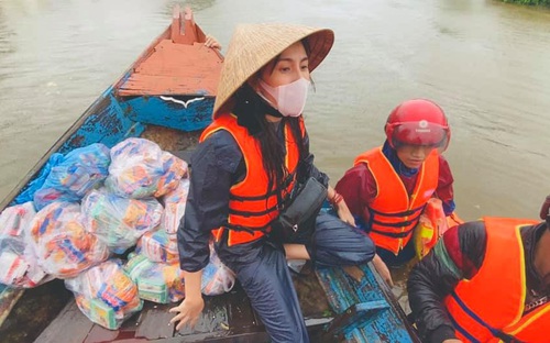 Tấm lòng những người nghệ sĩ trở về từ miền Trung bão lũ
