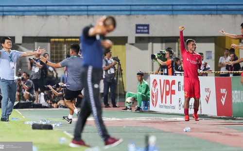 5 điểm nhấn vòng 7 V-League